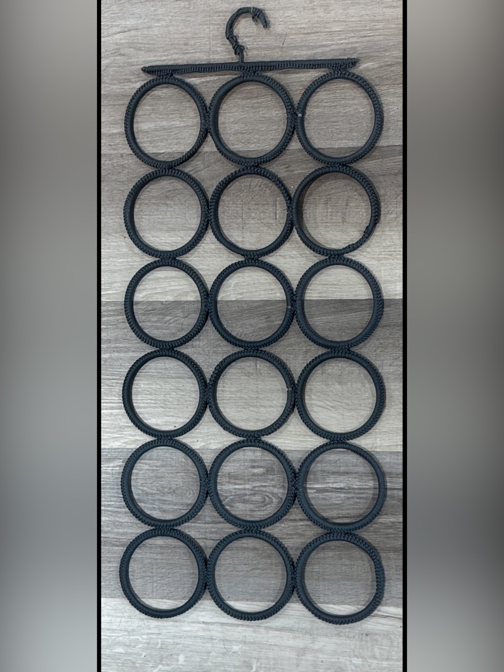 Textured scarf hanger with 18 spots